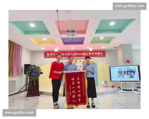 书声琅琅展风采四年级朗诵比赛激扬童心筑梦成长绽放舞台自信表达